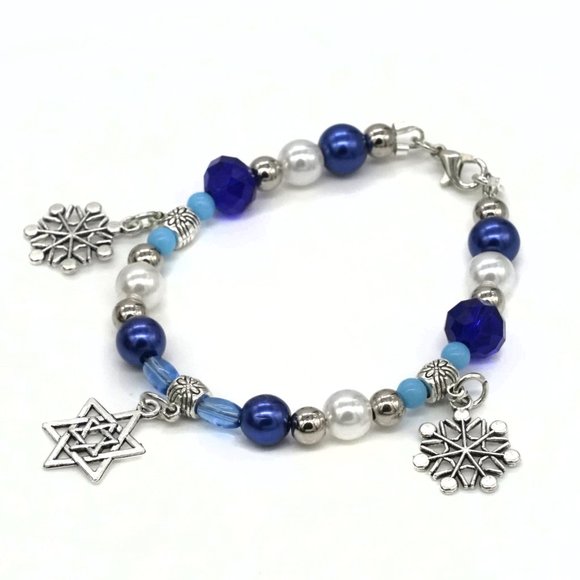 Bracelet with Hanukkah theme. Star of David. - Picture 2 of 2